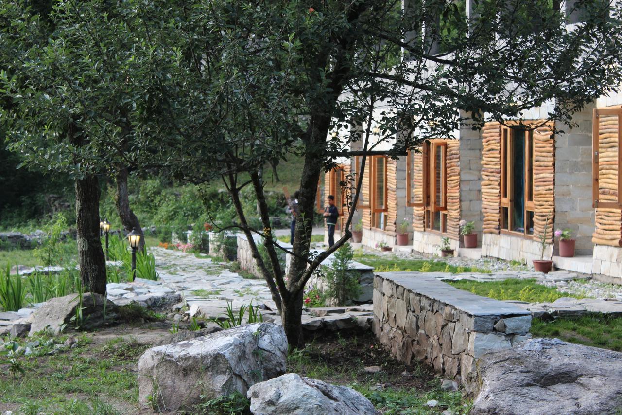Tirthan Anglers' Retreat Banjār Exterior foto